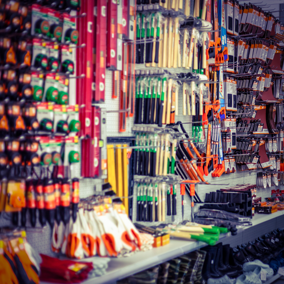 Discount / Dollar Stores